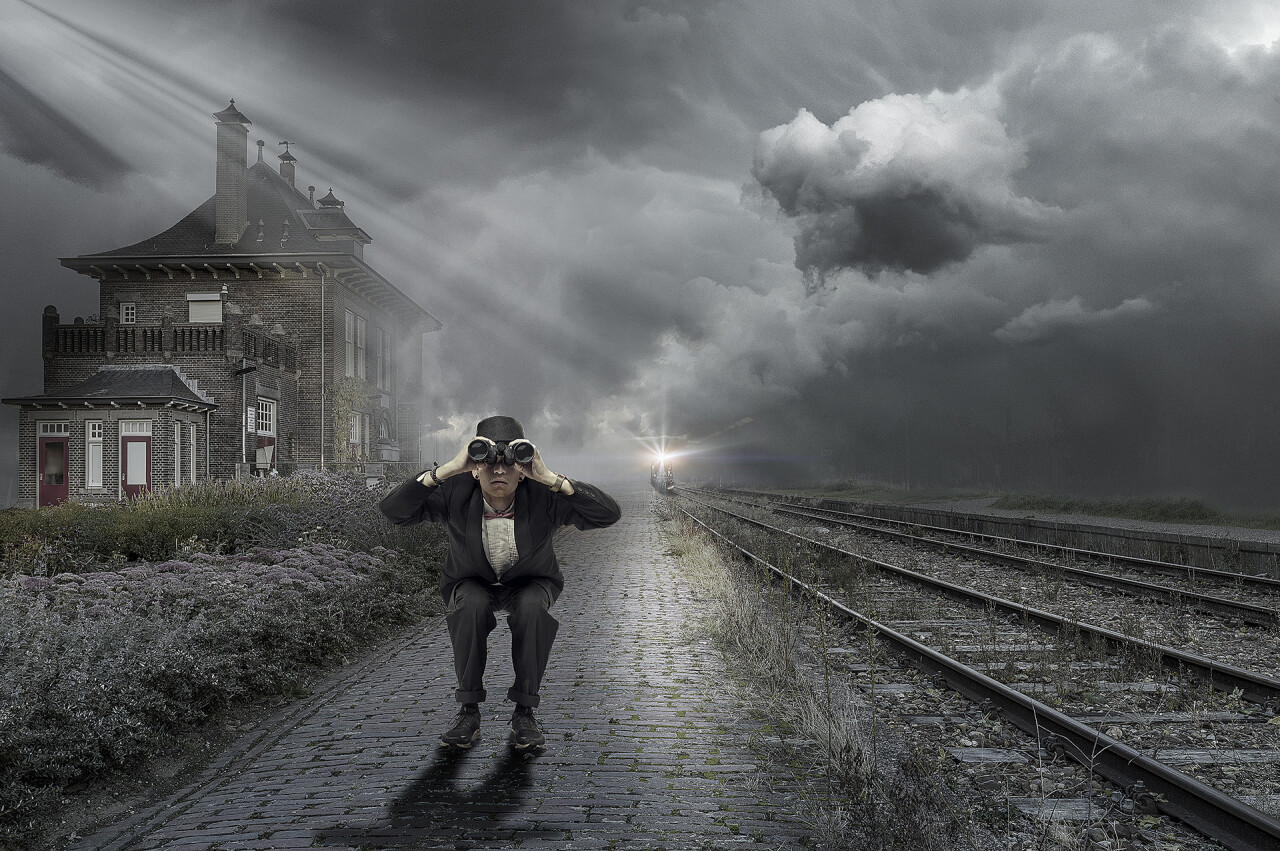 Train watcher SchinopGeul 300dpi 1920px